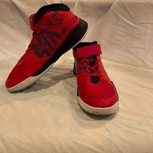 Boys Nike basketball shoes